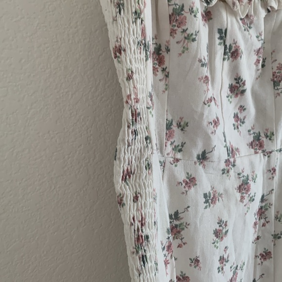 Windsor🌸 Dress - Picture 4 of 10